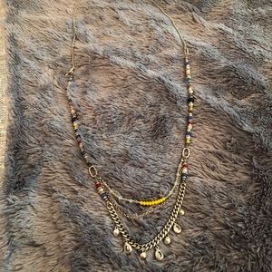 Multi color necklace